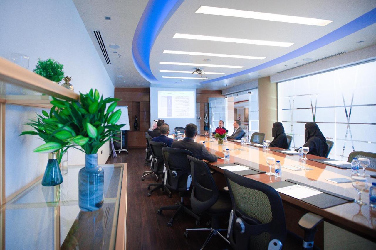 Golden Tulip Hotel Buraidah Al Qassim Εξωτερικό φωτογραφία