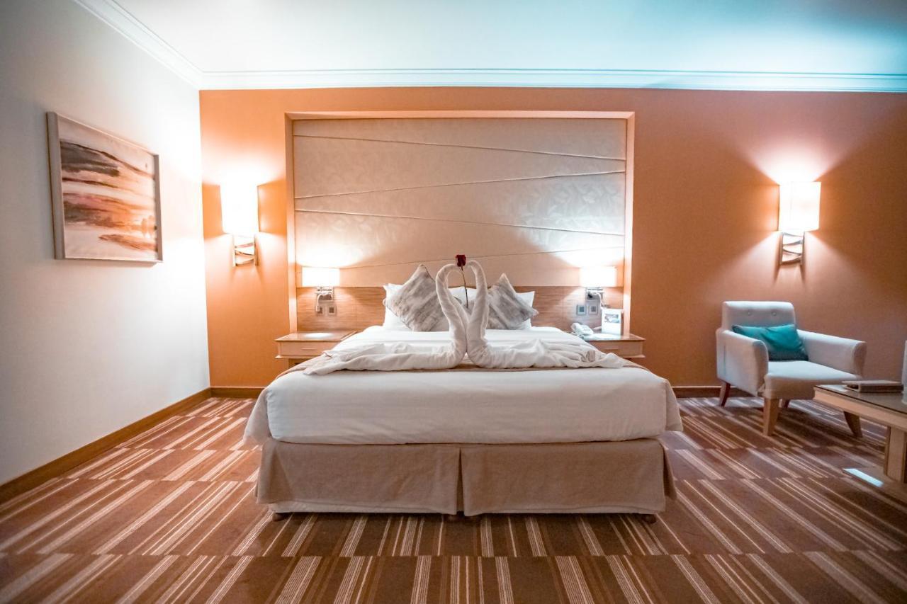 Golden Tulip Hotel Buraidah Al Qassim Εξωτερικό φωτογραφία